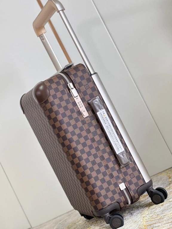 WIS Louis HORIZON Vuitton 55 0708